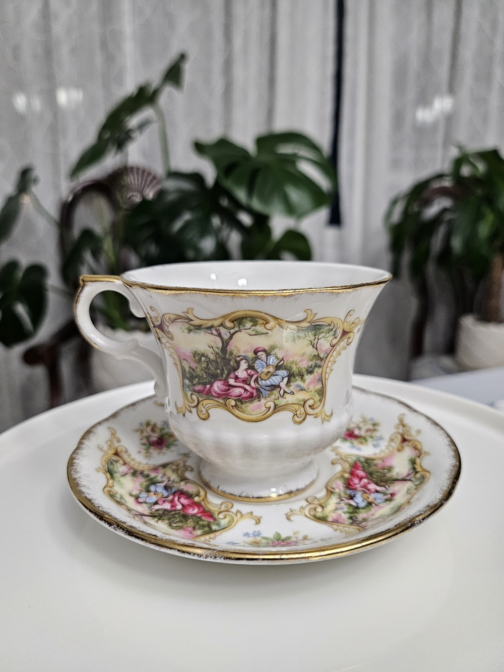 Vintage Paragon Chippendale D Teacup And Saucer Set Royal Warrant England Gilt